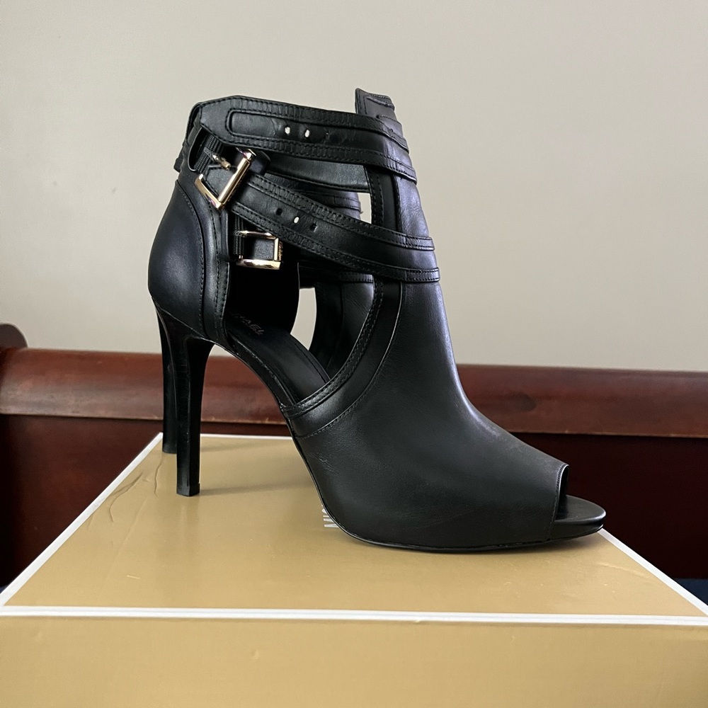Michael Kors Heels